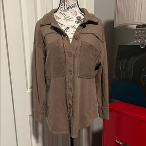 Long Khaki Shacklet by Bohme